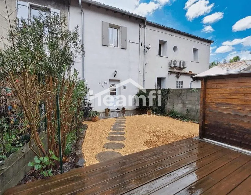 Charmante maison de village rénovée avec jardin et terrasse à Saint-Jean-de-Valériscle 