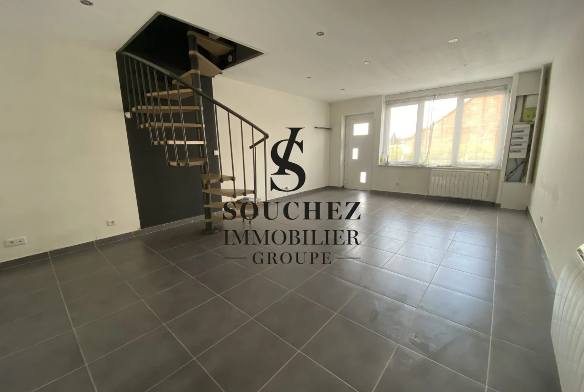 Maison rénovée avec terrasse et jardin à Bully-les-Mines - 3 chambres 