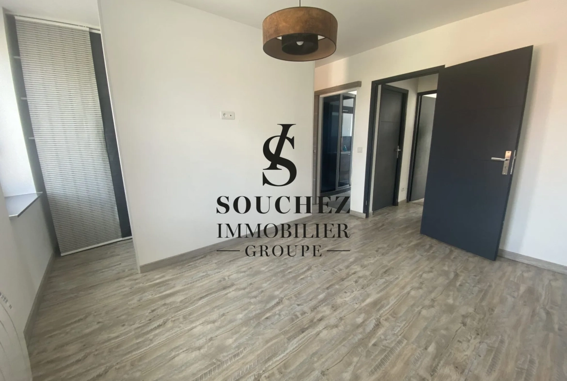 Maison rénovée avec terrasse et jardin à Bully-les-Mines - 3 chambres 