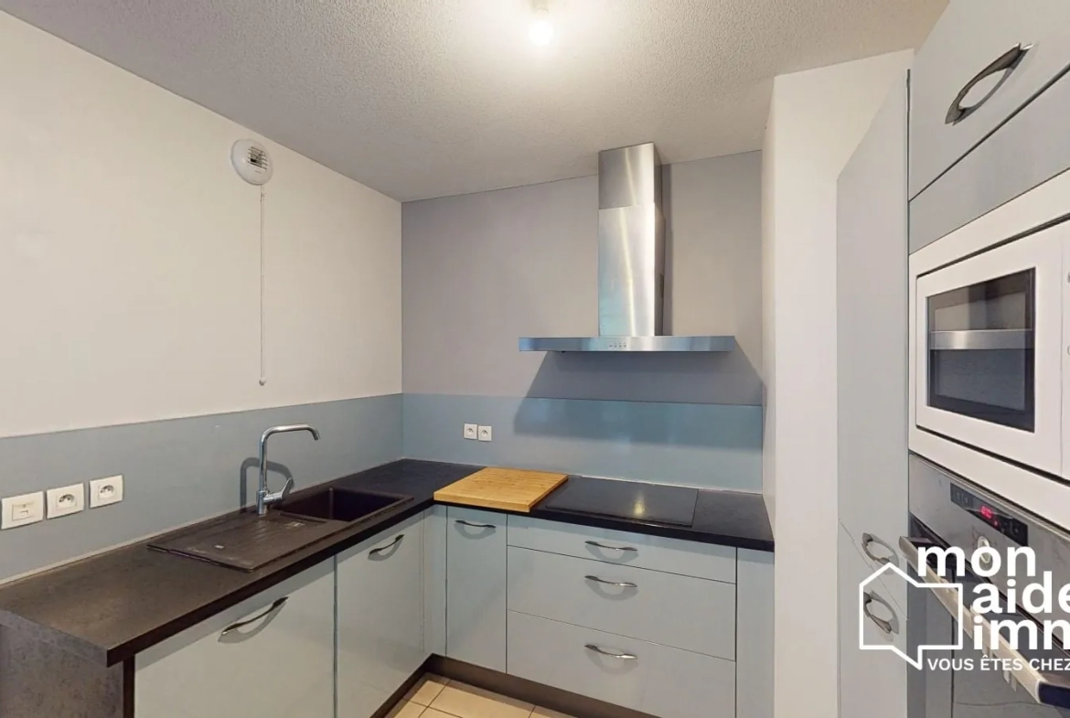 Appartement T3 avec terrasse, parking sécurisé à Cenon Bordeaux 