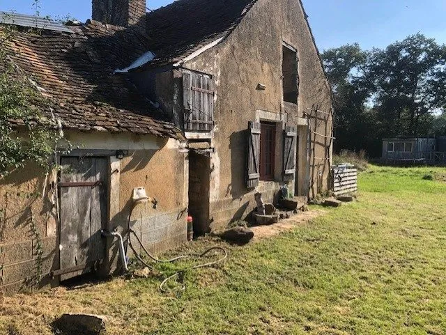 Charmante maison ancienne à vendre à Tennie avec grand terrain et potentiel de rénovation 
