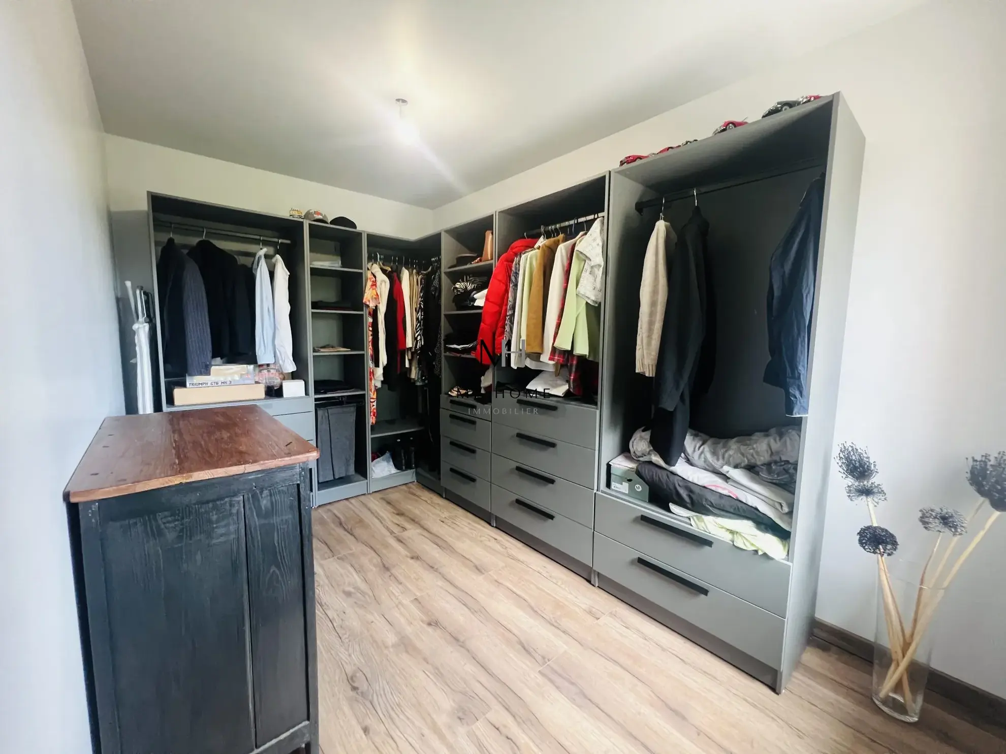 Charmante maison ancienne de 121 m² avec jardin et garage à Saint-Léonard-des-Bois 