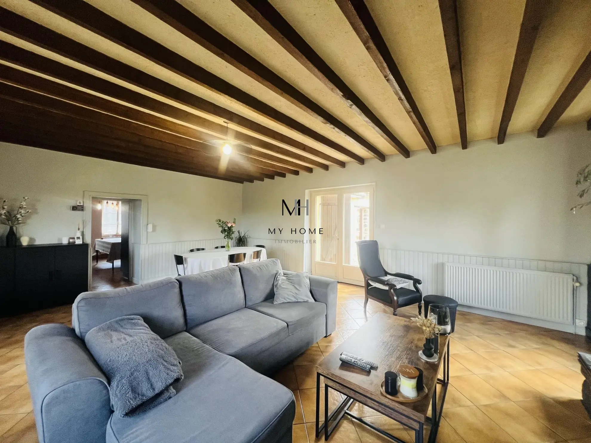 Charmante maison ancienne de 121 m² avec jardin et garage à Saint-Léonard-des-Bois 