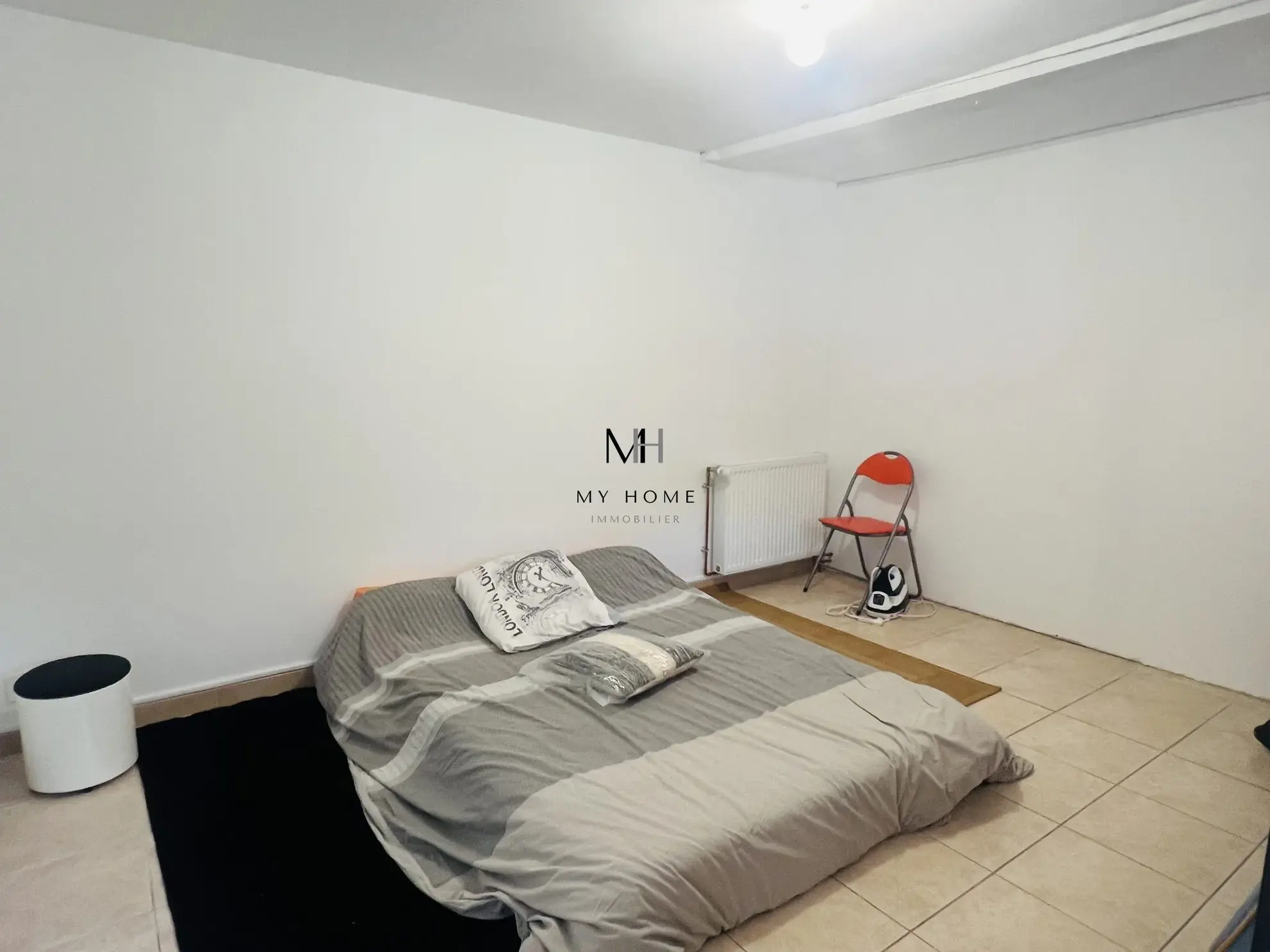 Charmante maison ancienne de 121 m² avec jardin et garage à Saint-Léonard-des-Bois 