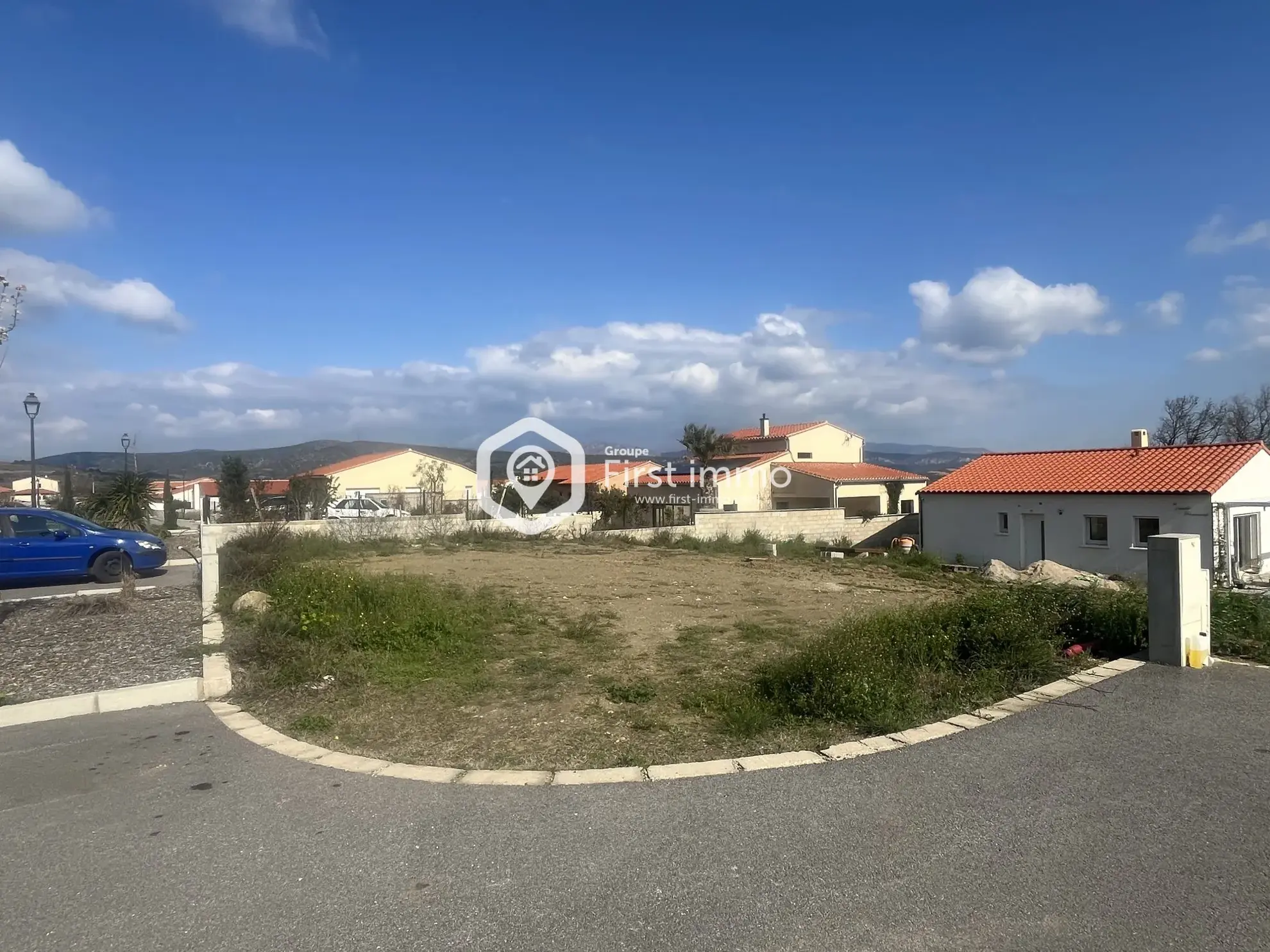 Terrain constructible à Montner de 477 m² avec vue dégagée 