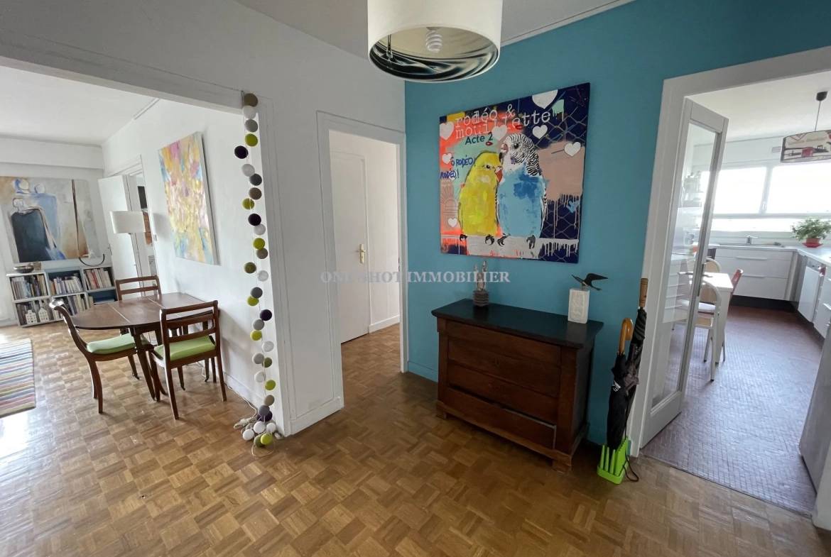 Appartements T3/T4 lumineux avec balcon et parking à Orléans Sud 