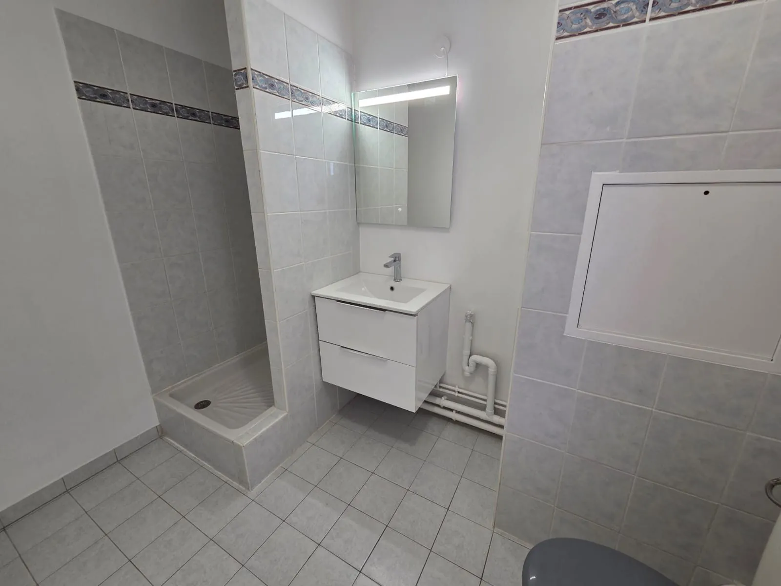 Studio rénové à Châtillon de 24,36 m², idéalement situé 