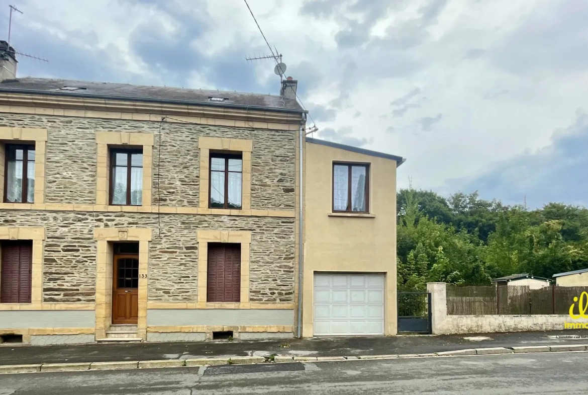 Immeuble à vendre à Nouzonville avec deux appartements louables 