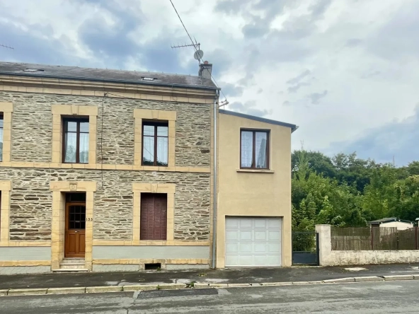Immeuble à vendre à Nouzonville avec deux appartements louables