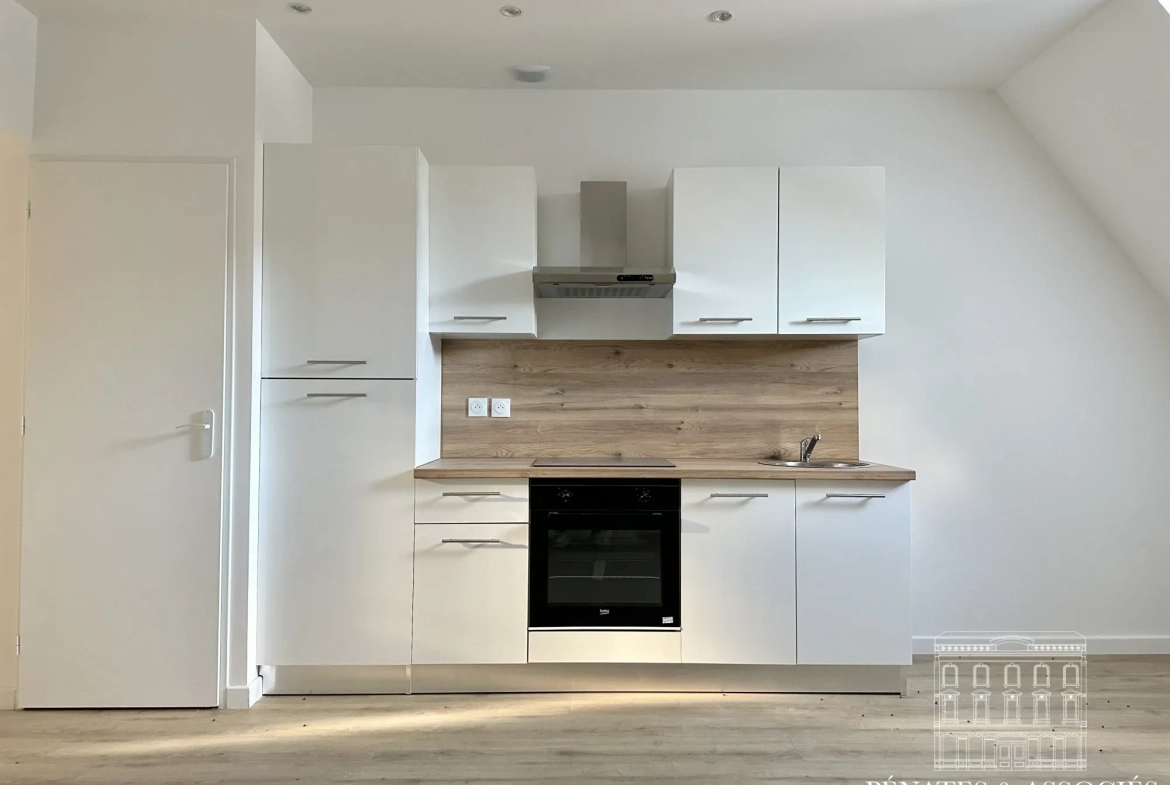 Appartement T2 rénové à Rouen, proche CHU, avec parking et cave 