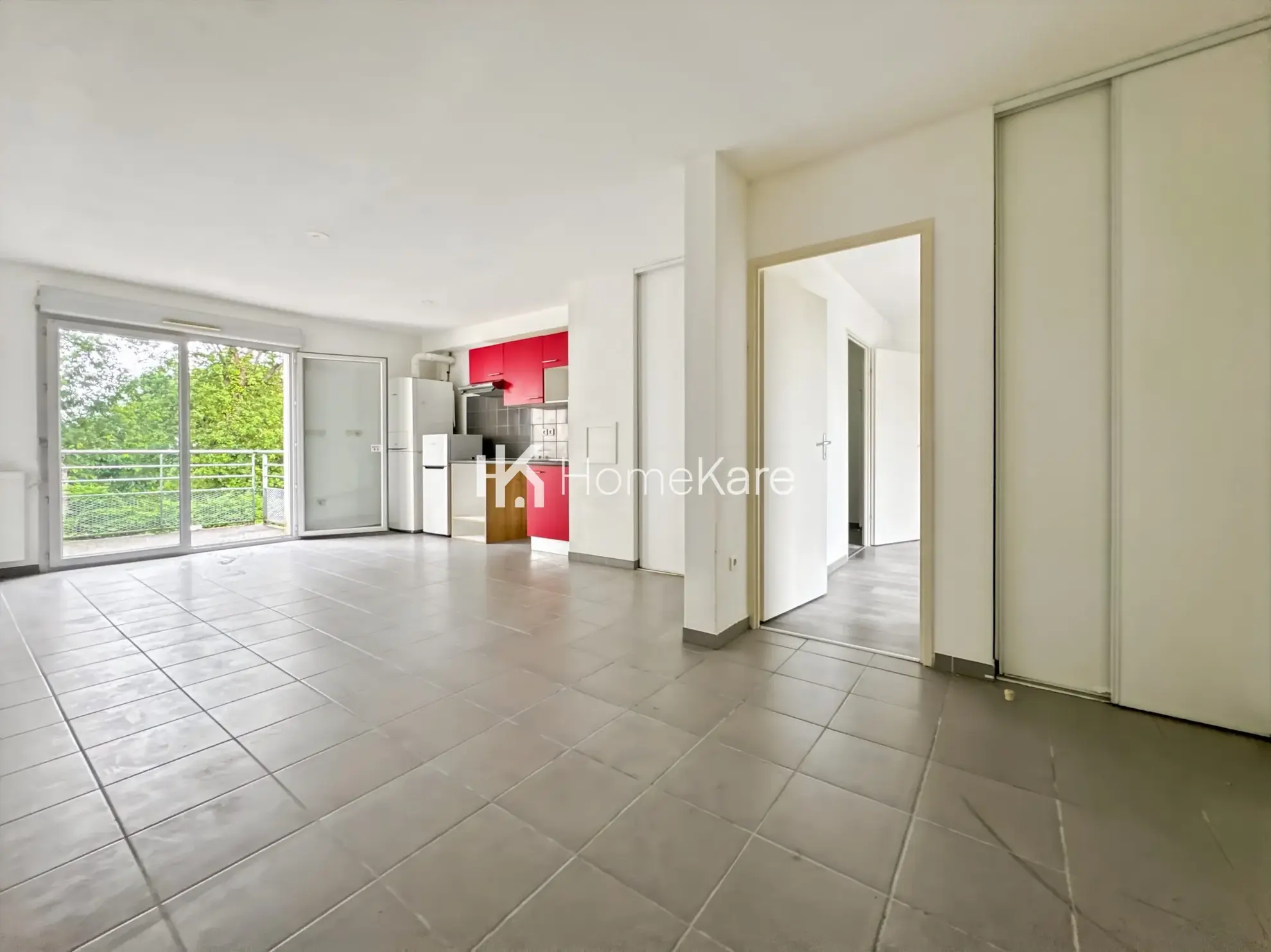 Appartement T2 à vendre à Escalquens - Balcon et parking, neuf rénové 