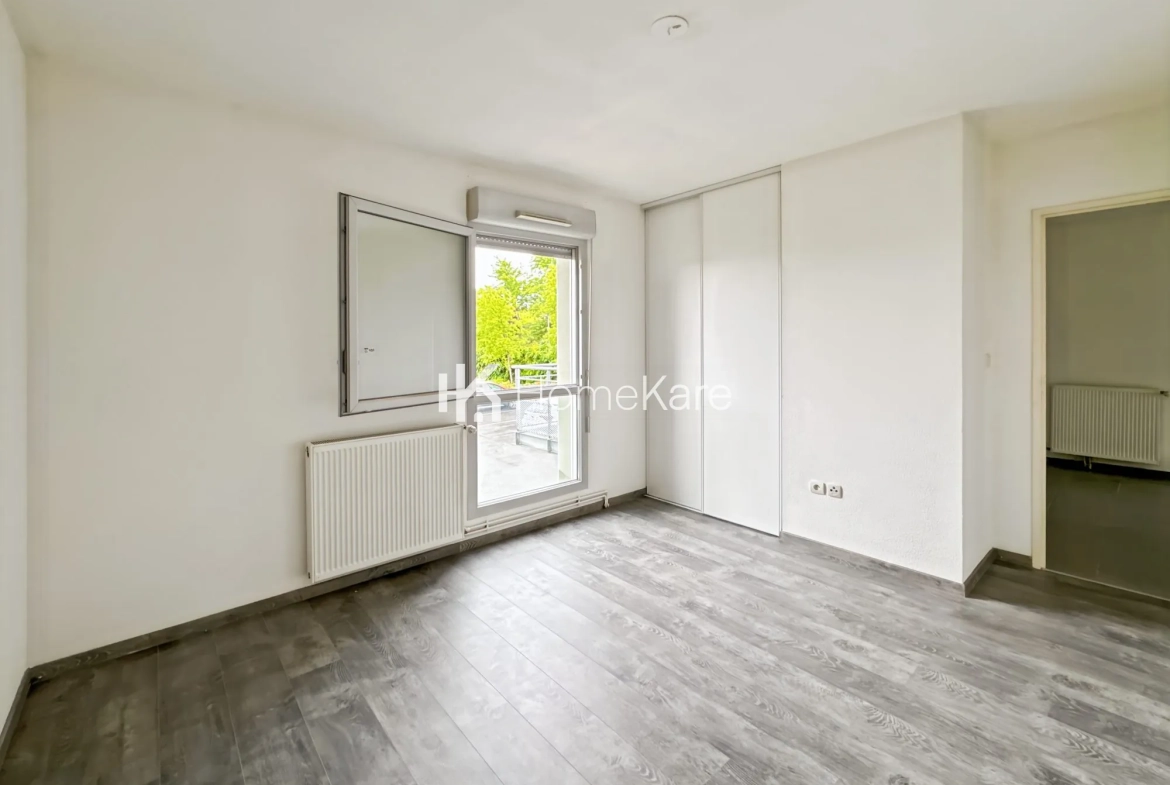 Appartement T2 à vendre à Escalquens - Balcon et parking, neuf rénové 