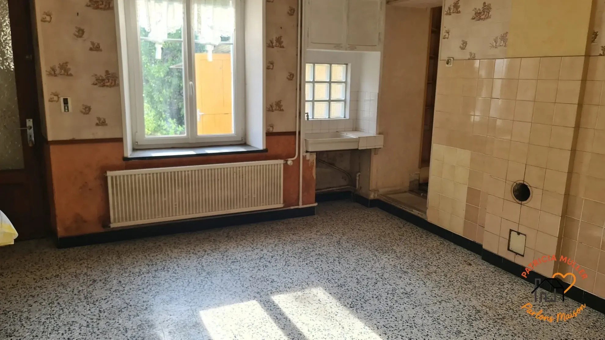 Lot de 2 maisons mitoyennes à rénover à Les Hautes Rivières - Opportunité à saisir 
