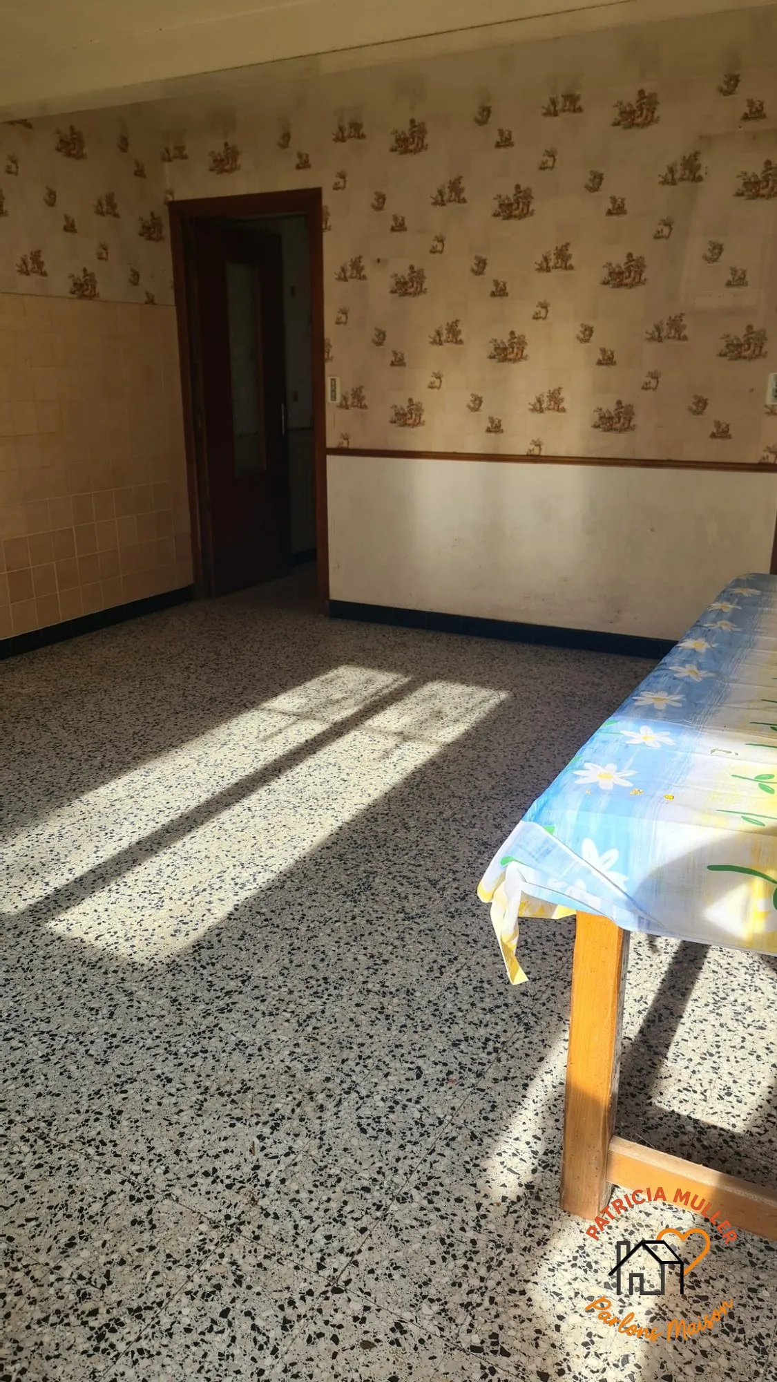 Lot de 2 maisons mitoyennes à rénover à Les Hautes Rivières - Opportunité à saisir 