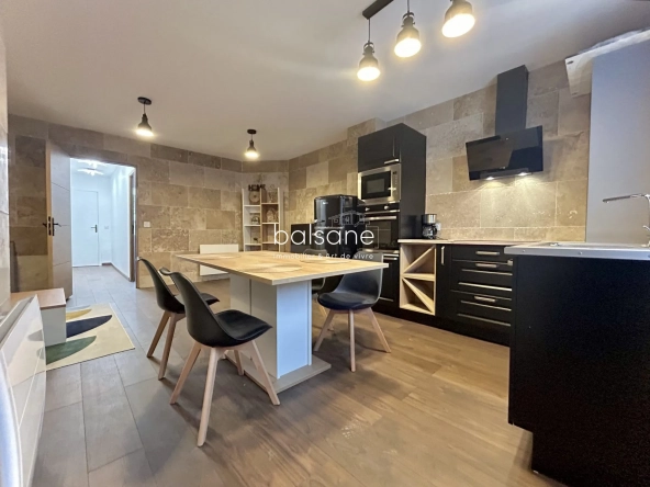Appartement traversant à vendre à Dieppe - 46 m² rénové au cœur de la ville