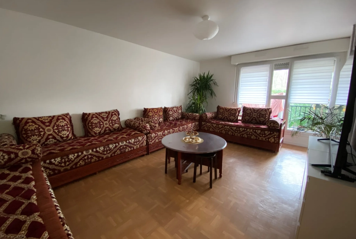 Appartement 4 pièces lumineux à Savigny-sur-Orge avec parking et cave 