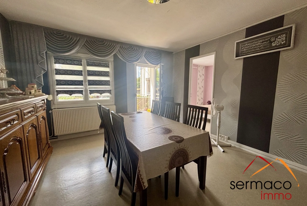 Appartement de 77,30 m² à Hombourg-Haut avec jardin et balcon - Prix 95 000 € 