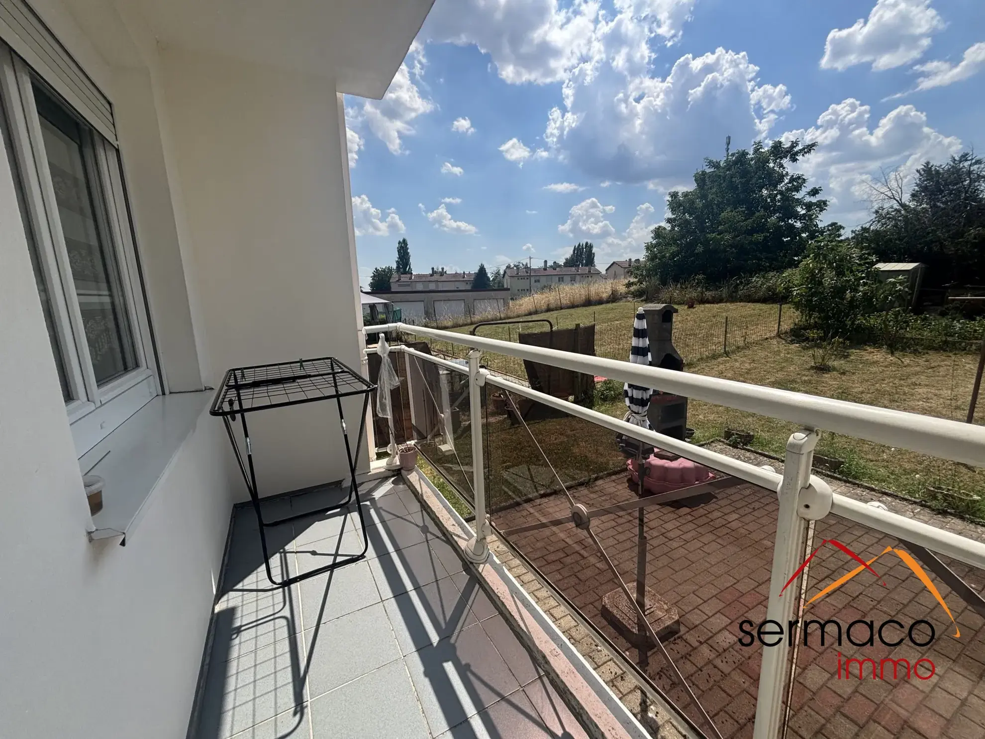 Appartement de 77,30 m² à Hombourg-Haut avec jardin et balcon - Prix 95 000 € 