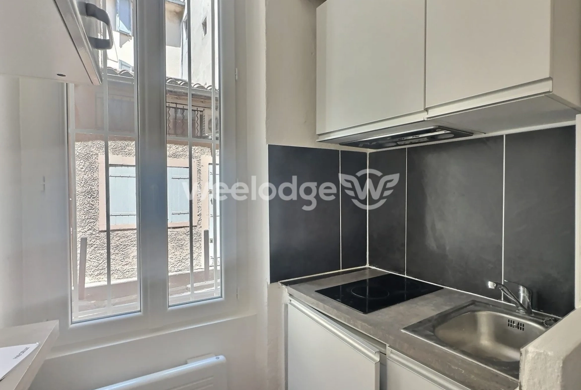 Charmant T1 bis rénové au cœur d'Aix-en-Provence, investissement ou pied-à-terre 