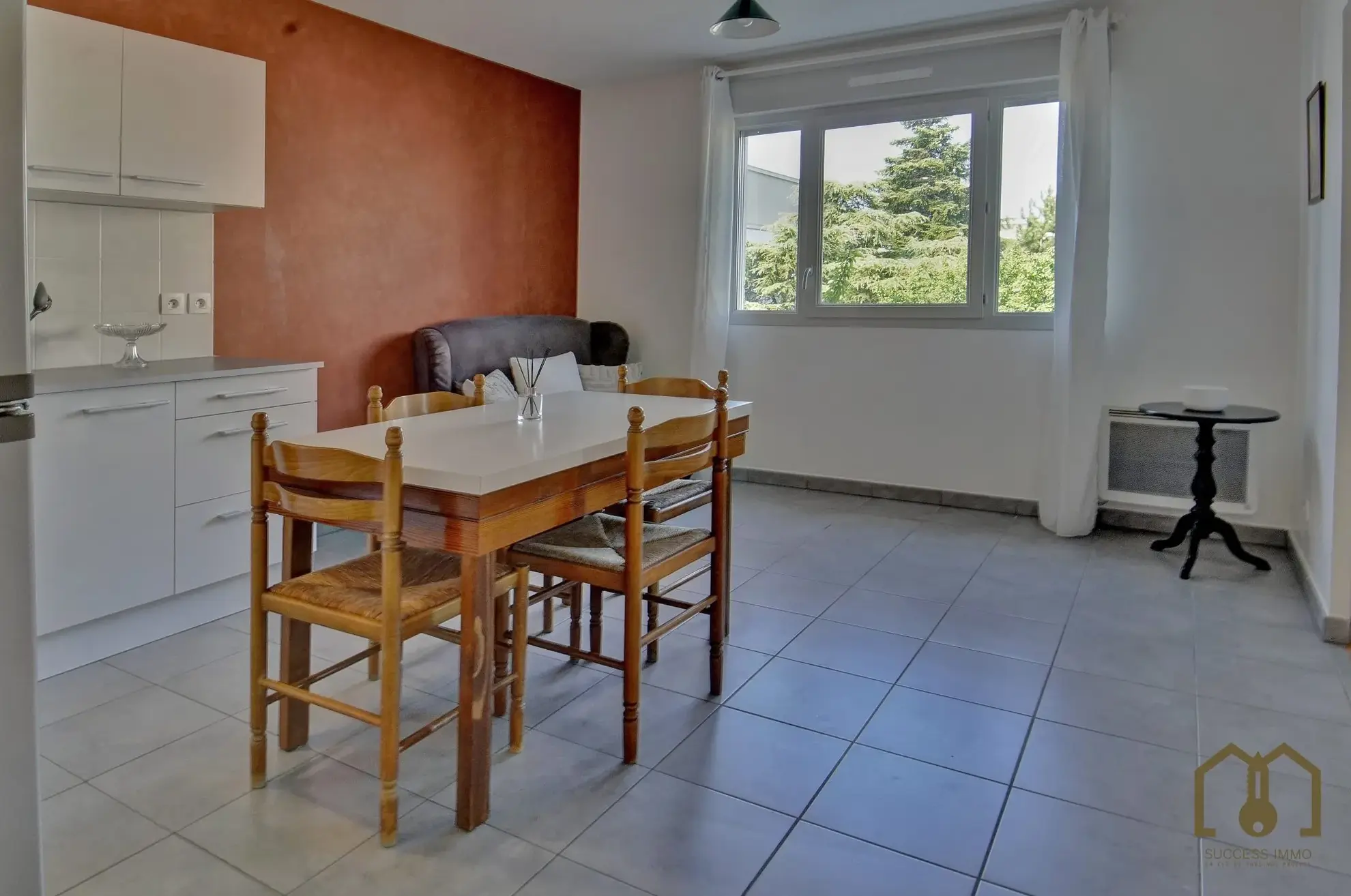 Appartement T2 de 37m² avec garage à Saint-Priest en vente interactive 