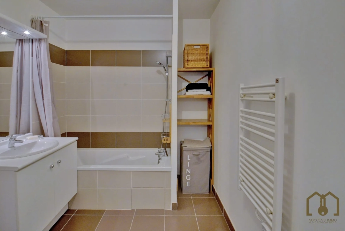 Appartement T2 de 37m² avec garage à Saint-Priest en vente interactive 