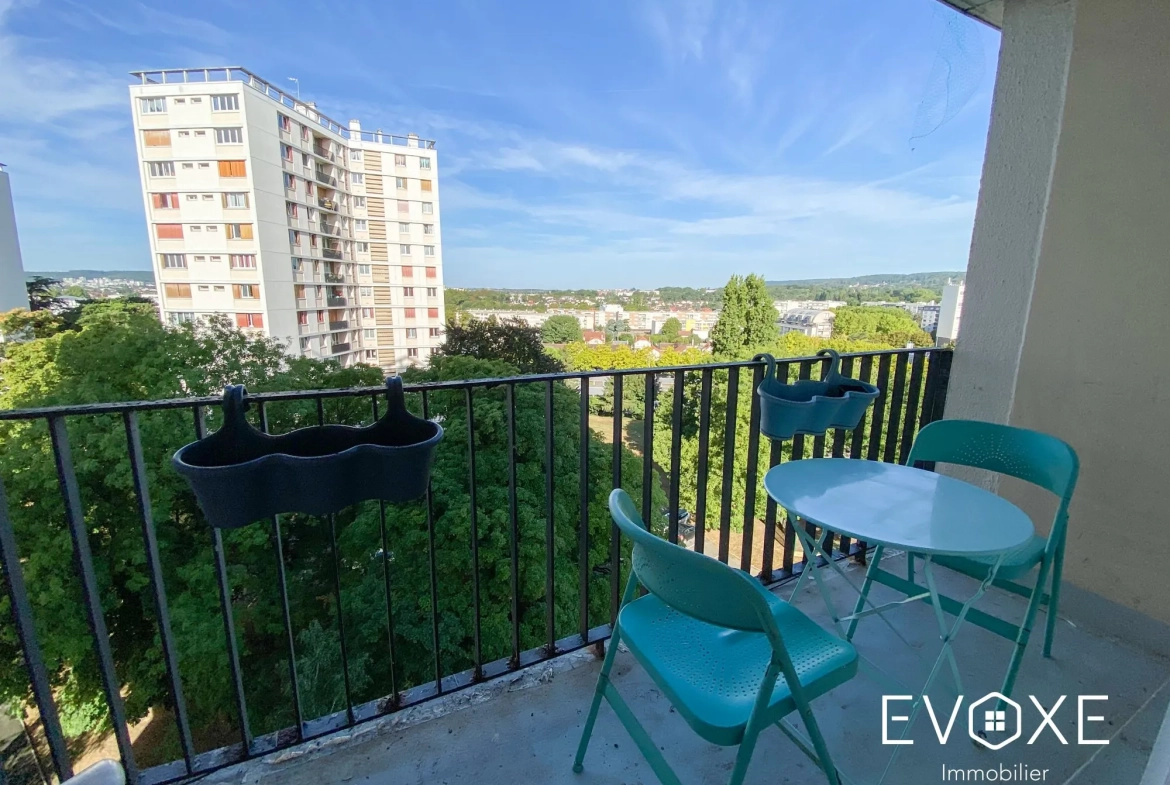 Appartement T5 lumineux avec vue dégagée à Eaubonne - 81,51 m² 