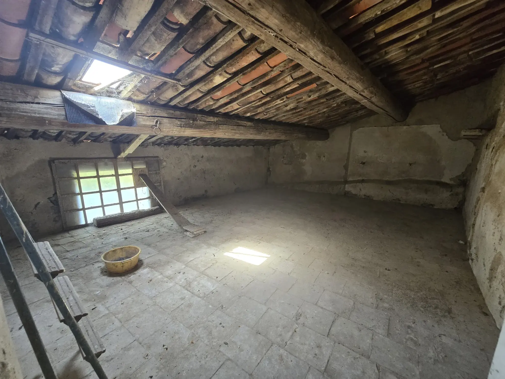 Maison de village à vendre à Aniane (34) - 99 m² avec potentiel d'aménagement 