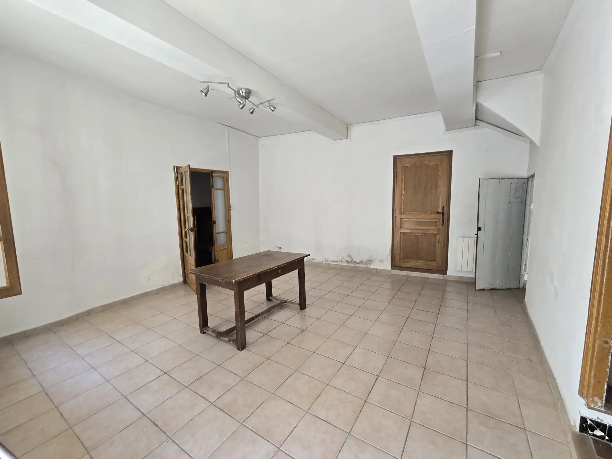 Maison de village à vendre à Aniane (34) - 99 m² avec potentiel d'aménagement 