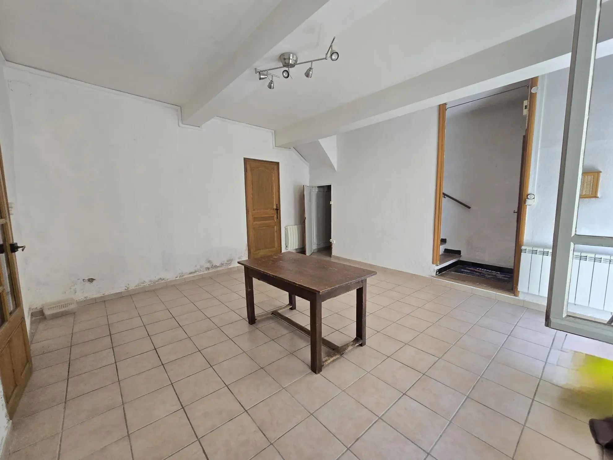 Maison de village à vendre à Aniane (34) - 99 m² avec potentiel d'aménagement 