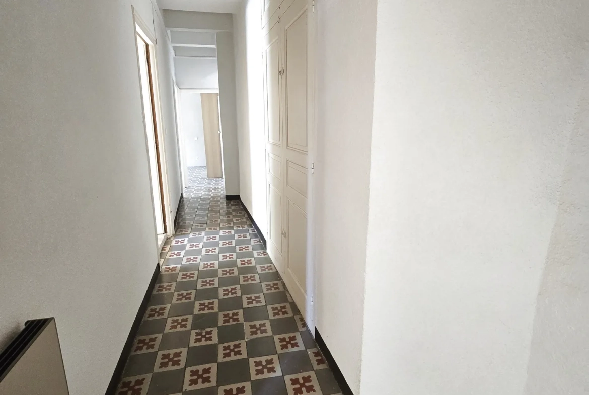 Maison de village à vendre à Aniane (34) - 99 m² avec potentiel d'aménagement 