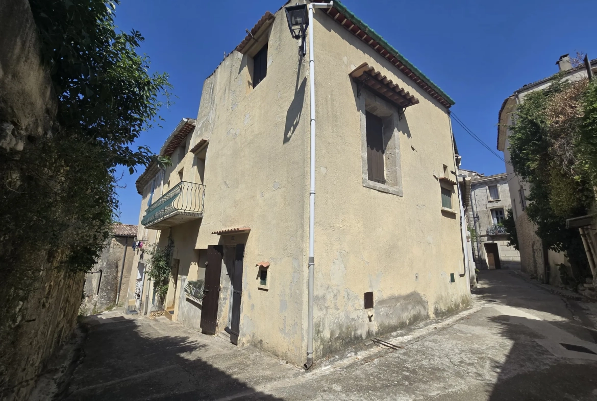 Maison de village à vendre à Aniane (34) - 99 m² avec potentiel d'aménagement 