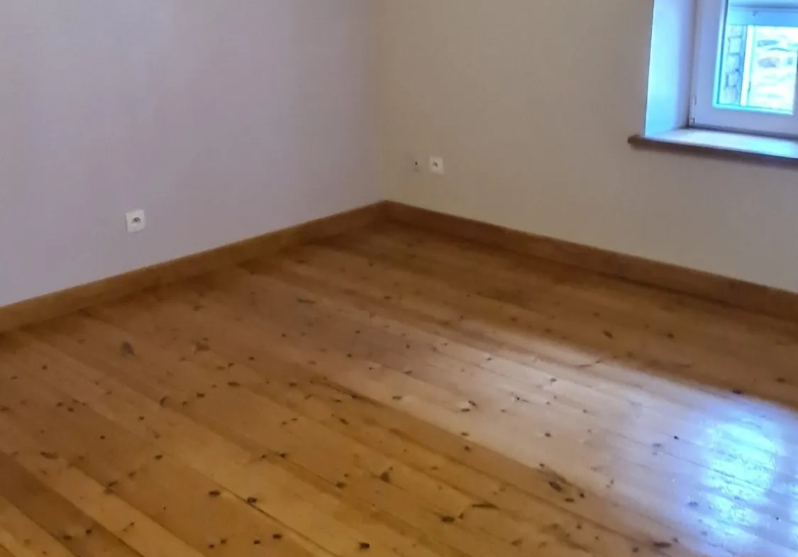 Maison rénovée de 70 m² à Monthermé - Idéale résidence secondaire ou gîte 