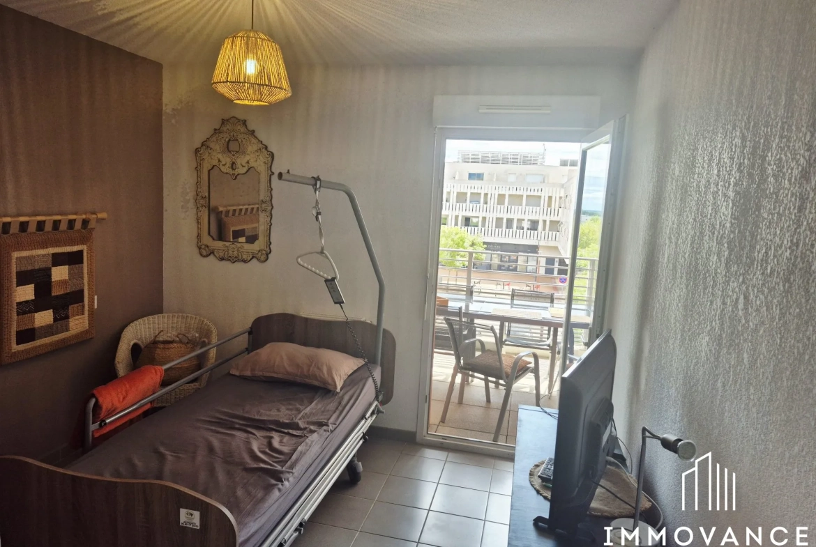Appartement T2/3 moderne avec terrasse à Béziers - 54,04 m², standing 2014 