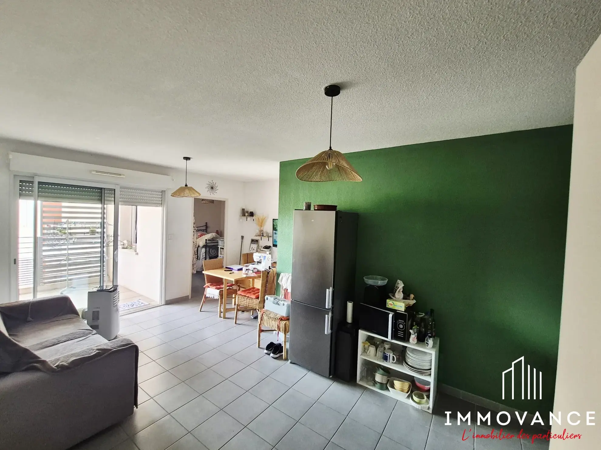 Appartement T2/3 moderne avec terrasse à Béziers - 54,04 m², standing 2014 