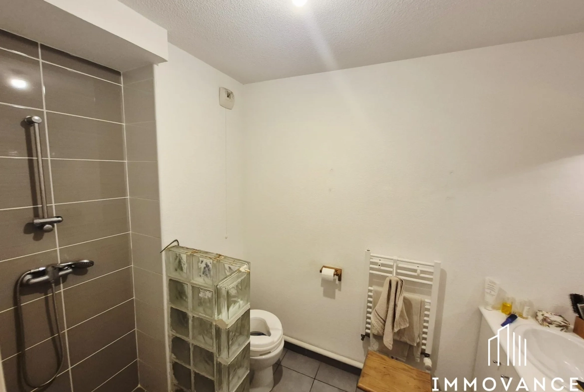 Appartement T2/3 moderne avec terrasse à Béziers - 54,04 m², standing 2014 