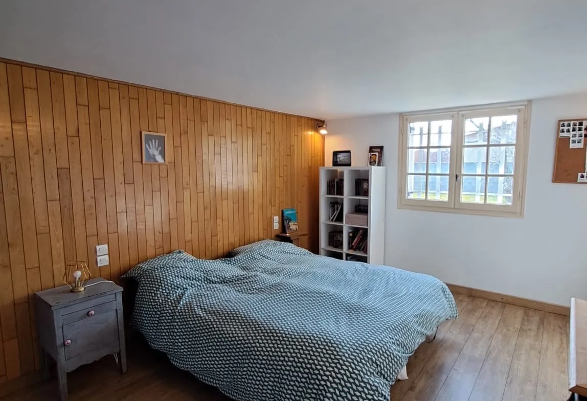 Maison 5 chambres avec garage à Trelissac – calme et espace 