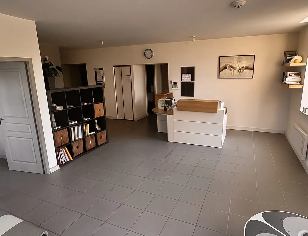 Achat appartement 3 pièces à Poitiers avec parking et cave en résidence sécurisée 