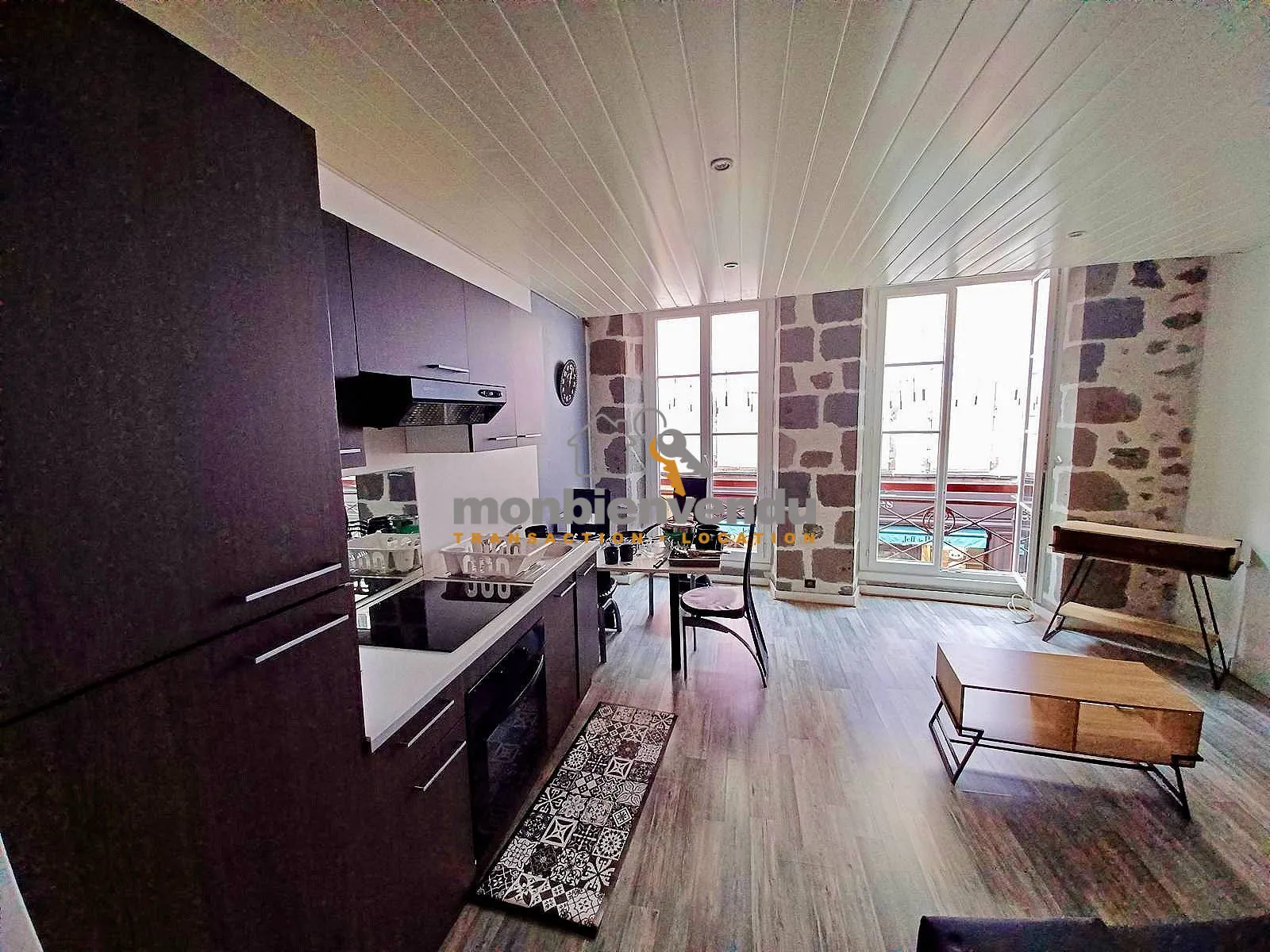 Appartement T1 bis à vendre à Aurillac - 31 m² avec coin nuit 