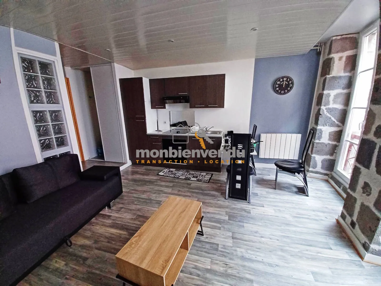 Appartement T1 bis à vendre à Aurillac - 31 m² avec coin nuit 