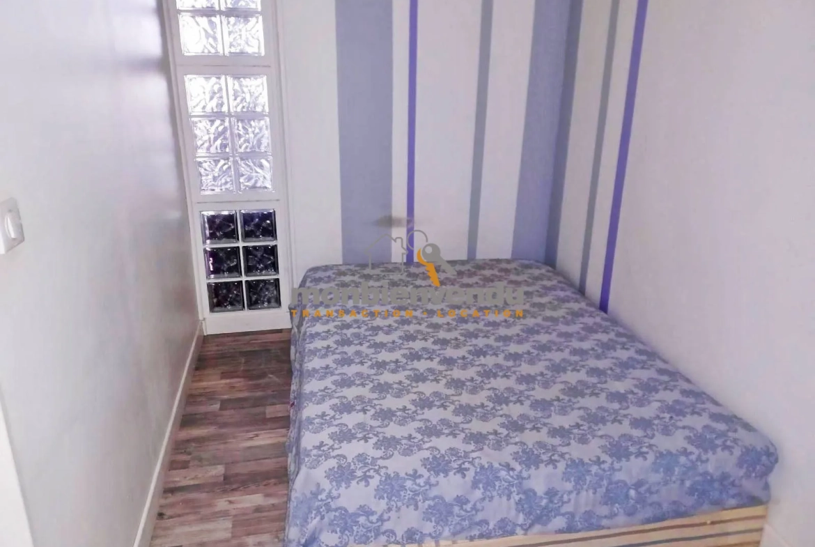 Appartement T1 bis à vendre à Aurillac - 31 m² avec coin nuit 