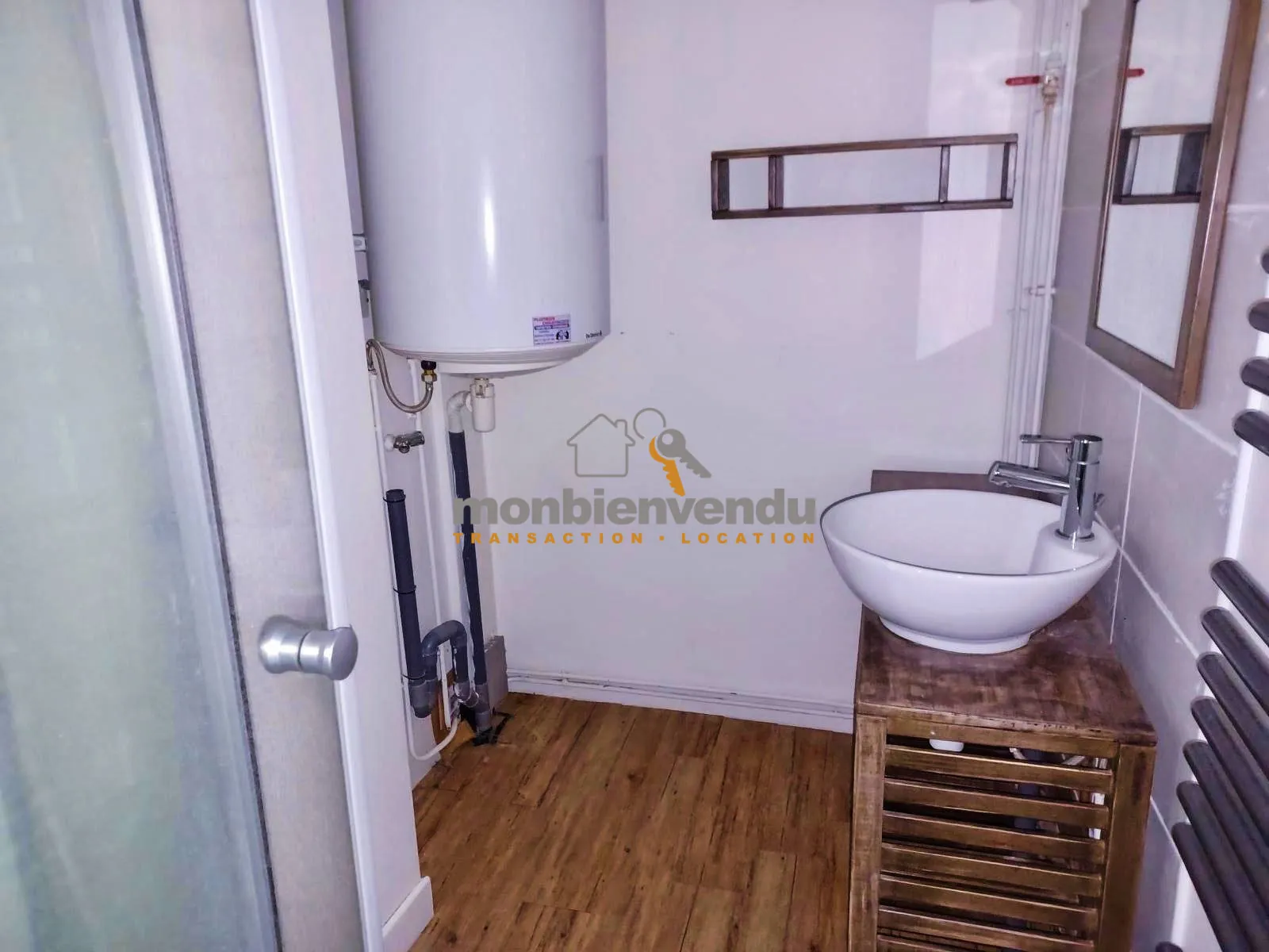 Appartement T1 bis à vendre à Aurillac - 31 m² avec coin nuit 