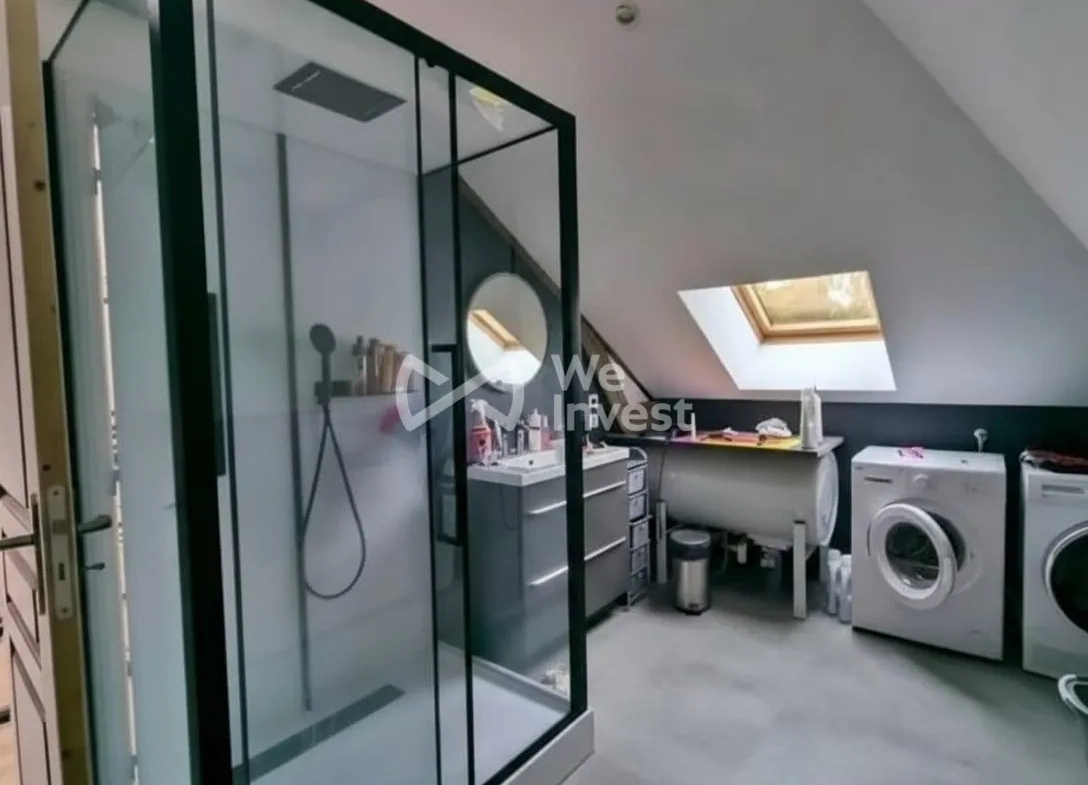 Immeuble à vendre à Wignehies – Rénové en 2023, idéal pour investissement ou usage commercial 