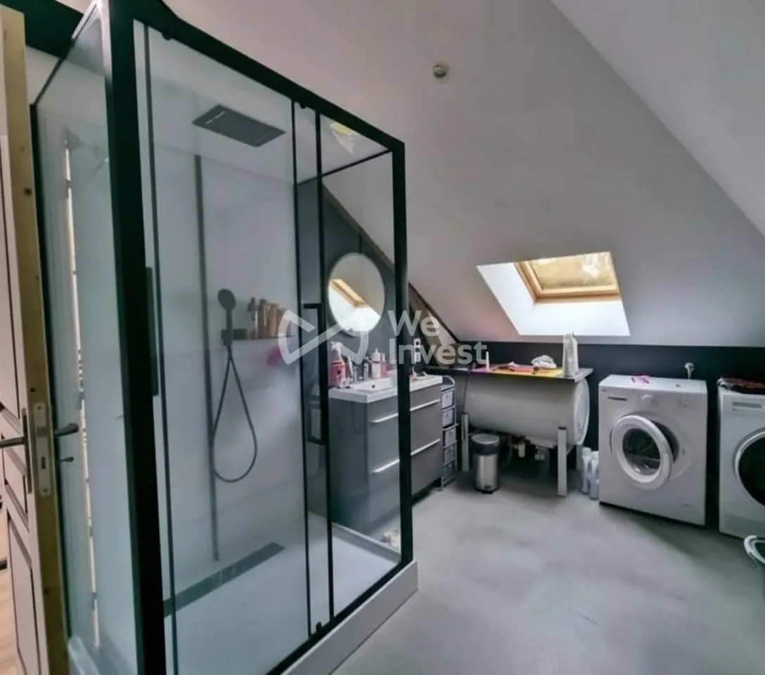 Immeuble à vendre à Wignehies – Rénové en 2023, idéal pour investissement ou usage commercial 
