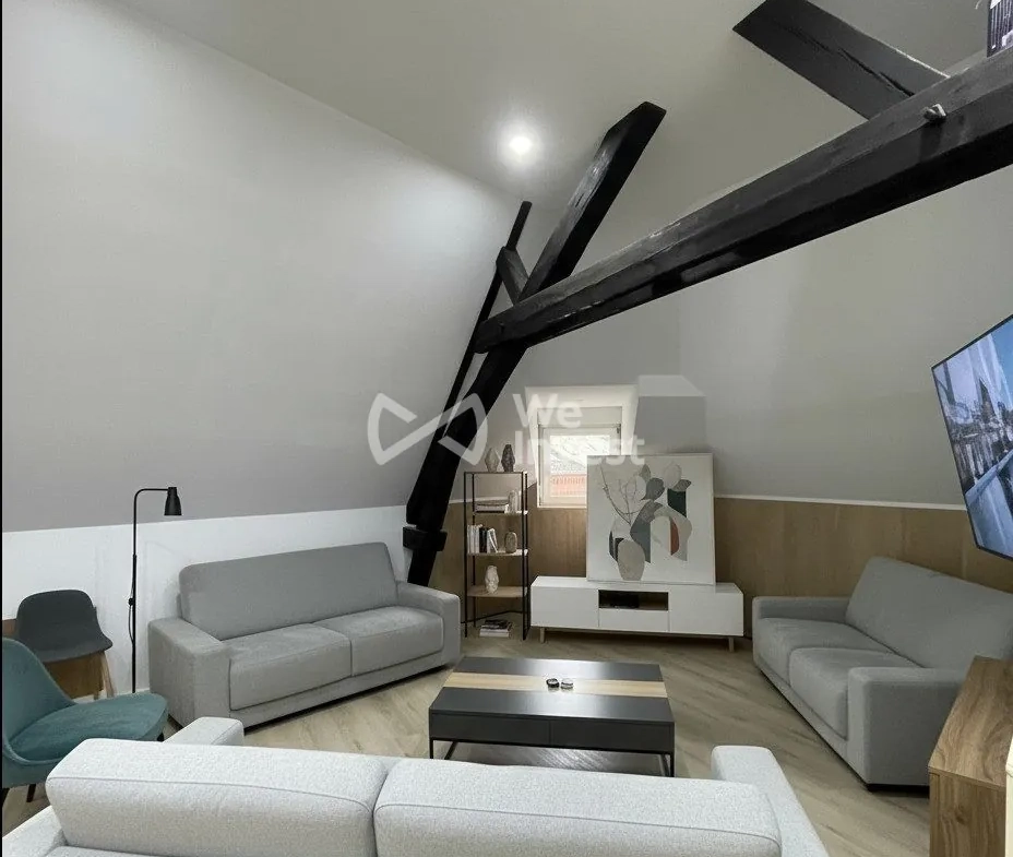 Immeuble à vendre à Wignehies – Rénové en 2023, idéal pour investissement ou usage commercial 