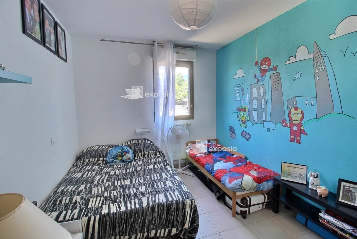 Appartement T4 à vendre à Montpellier Ovalie avec terrasse et parking en sous-sol 