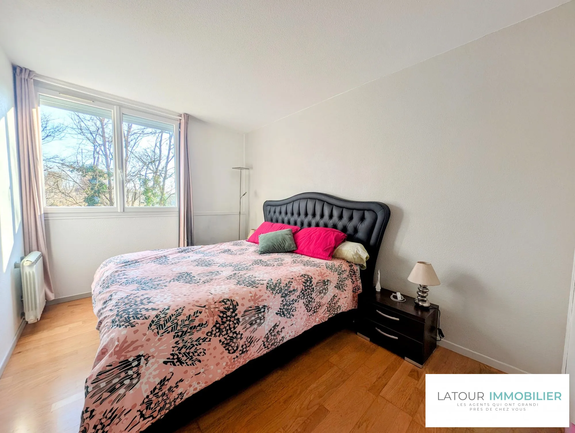 A vendre appartement T4 à Villefontaine avec balcon et cave 