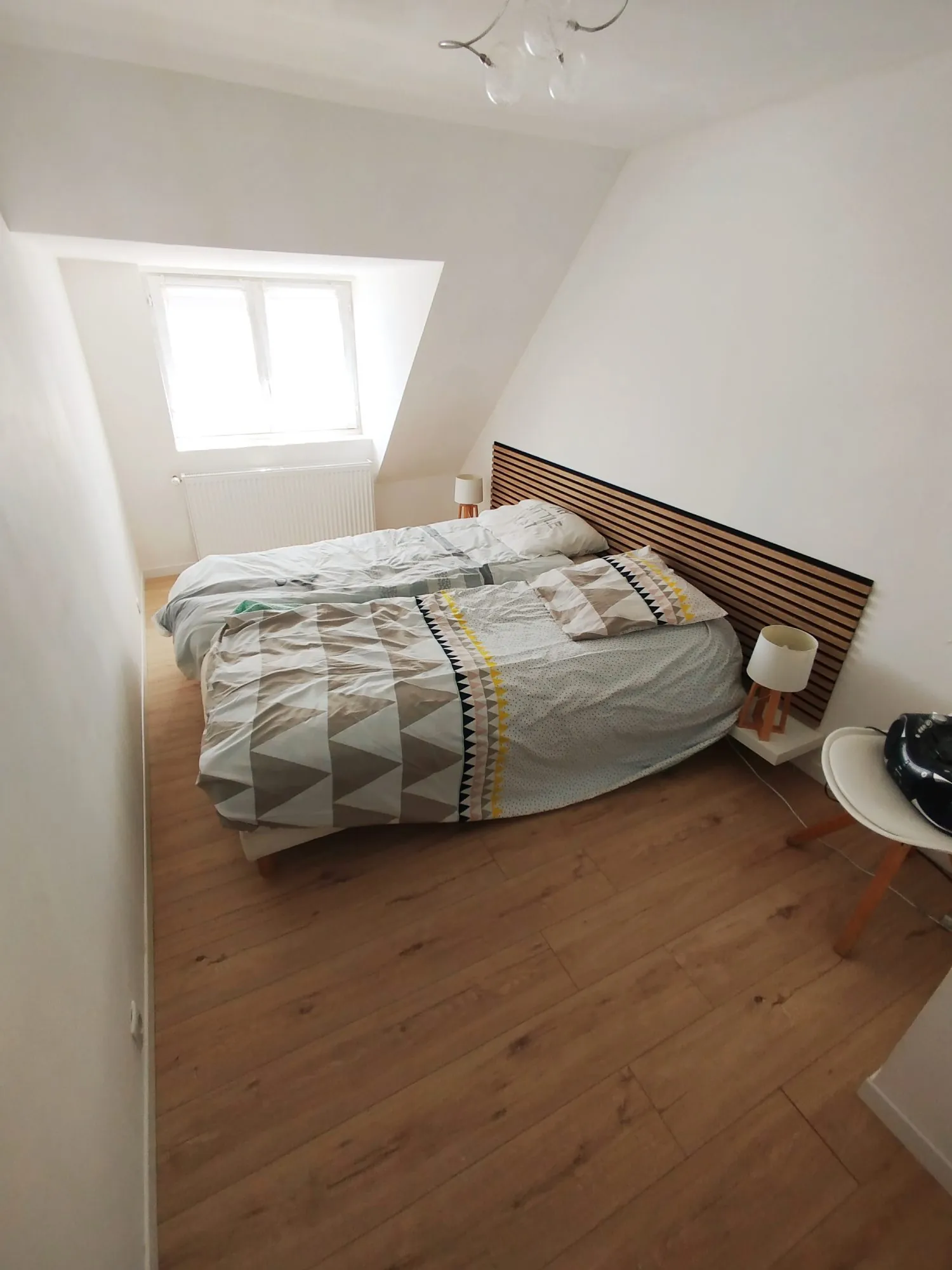 Maison à vendre à Saint-Amand-les-Eaux - 70 m², 2 chambres, jardin et cave 