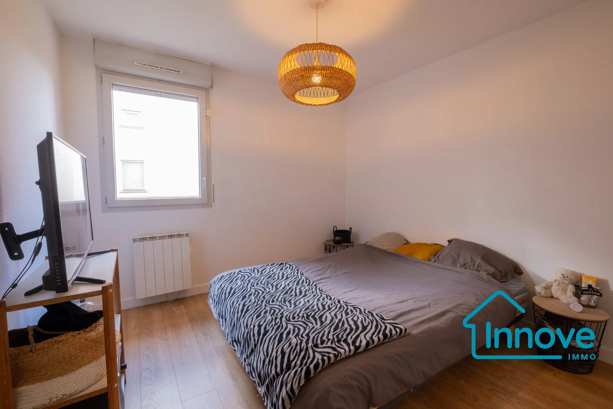 Appartement T3 lumineux avec terrasse, jardin privé et piscine à Toulouse 