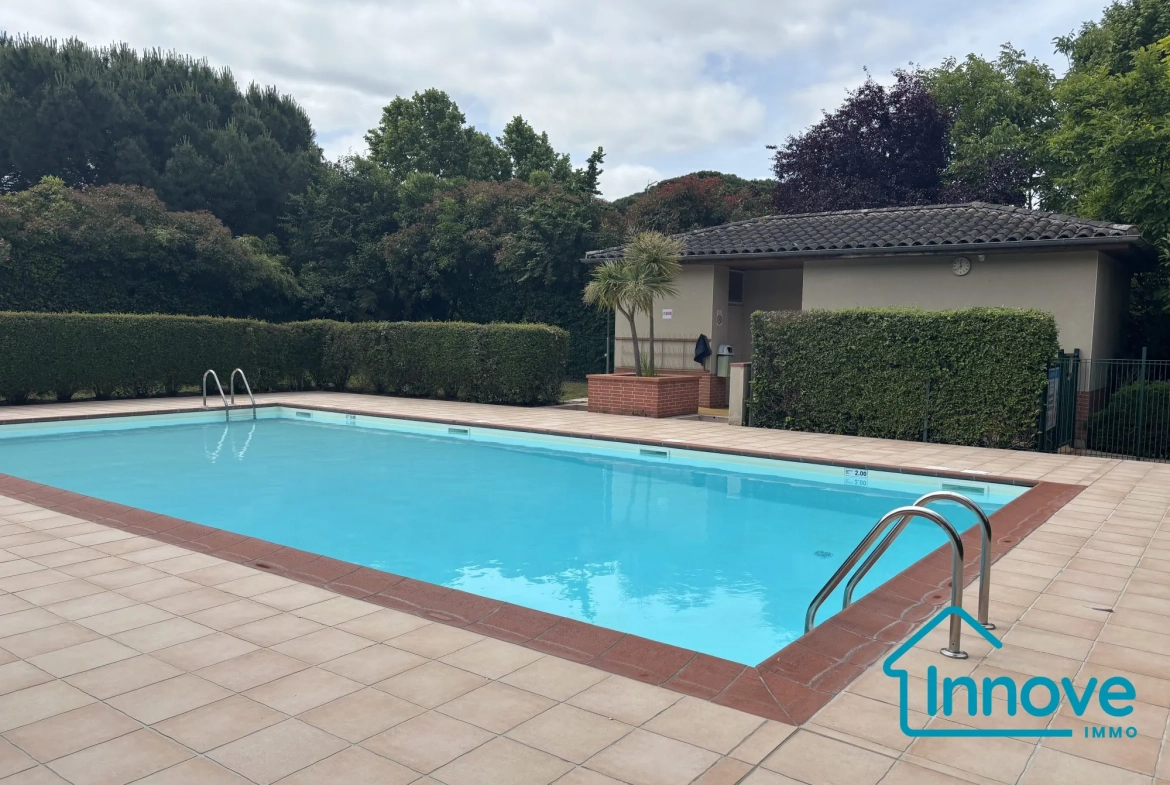 Appartement T3 lumineux avec terrasse, jardin privé et piscine à Toulouse 