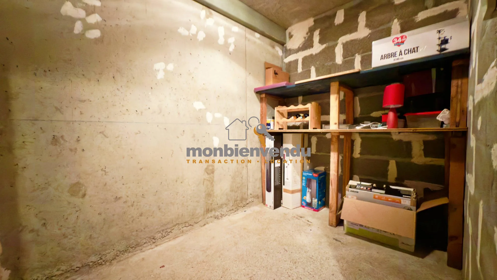 Appartement duplex 3 chambres avec balcon et garage à Aurillac 